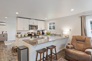 4817 N Vassault St #1 - Photo 1 of 1