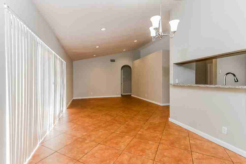 9702 Nevada Pl - Photo 6 of 16