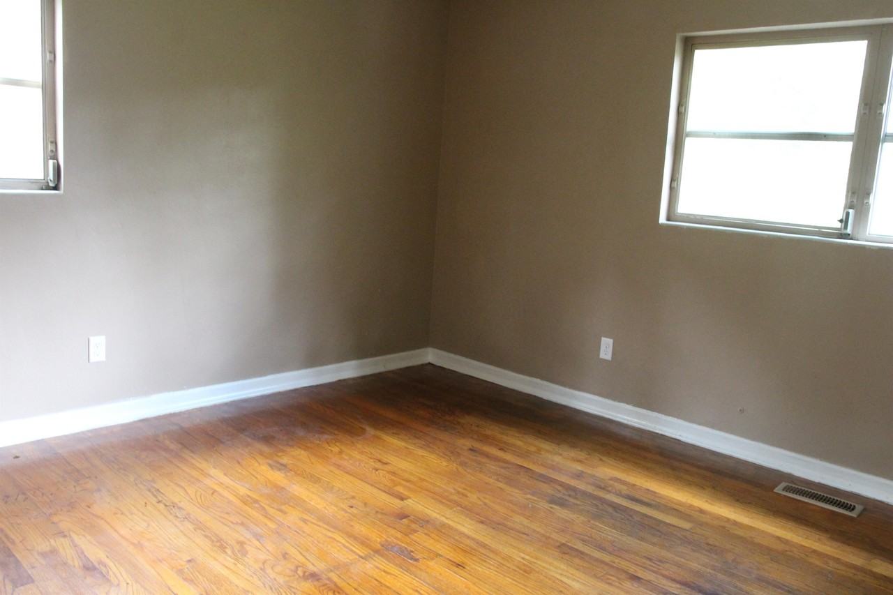 103 S Shadowlawn Dr #1 - Photo 6 of 9