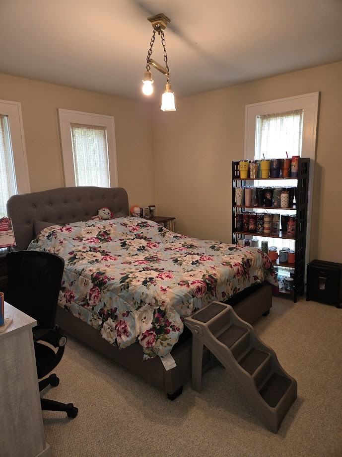 316 E 7th St #1 - Photo 5 of 9