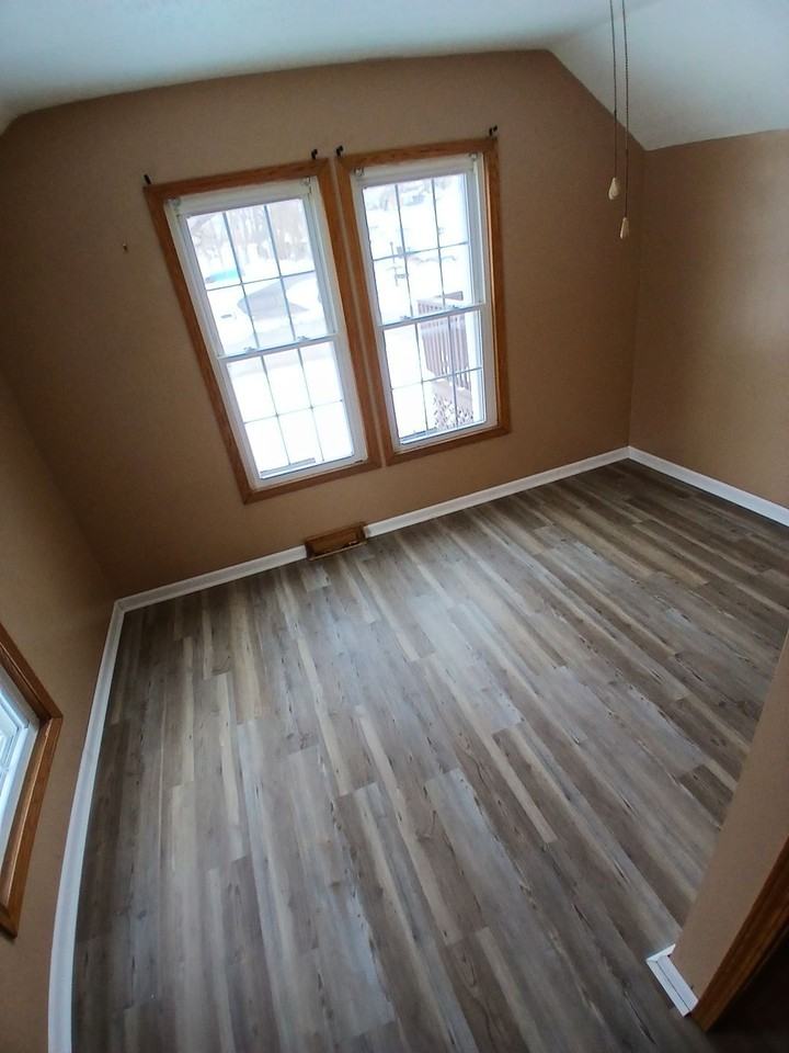 214 Goodrich St #1 - Photo 3 of 7