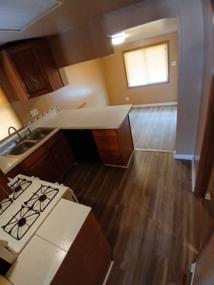 214 Goodrich St #1 - Photo 5 of 7