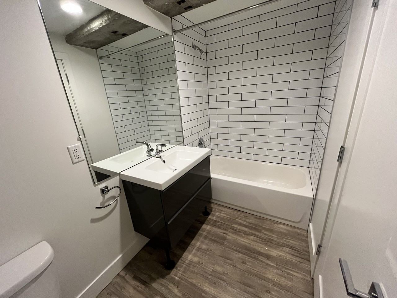 200 S Center St #307 - Photo 4 of 17