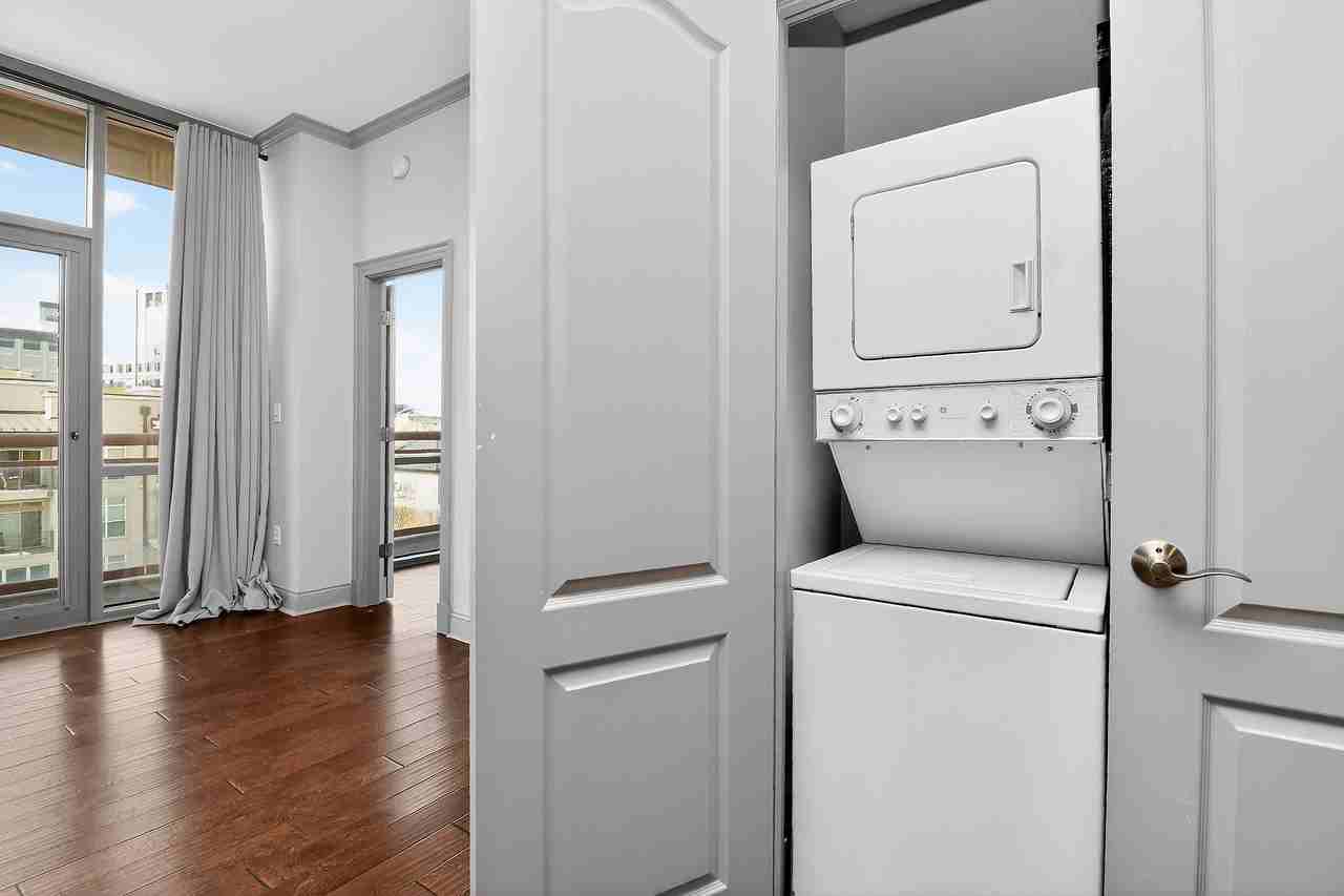 315 Arlington Avenue - 1unit 705 #1 - Photo 7 of 34