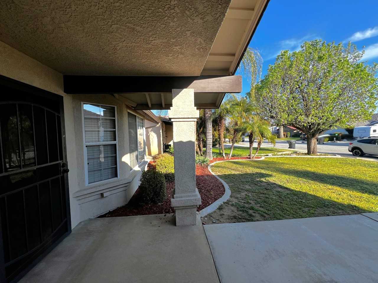 516 Sun Rose Ave #1 - Photo 3 of 22