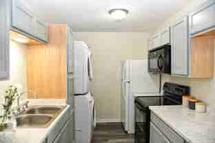 700 Navarro Dr #C - Photo 1 of 1