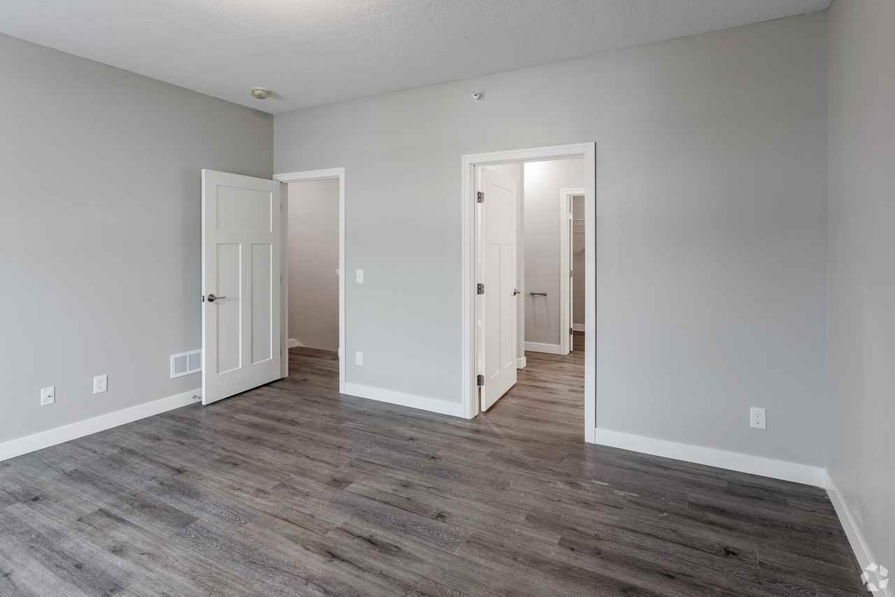 504 Stone Haven Dr Ne #504 - Photo 5 of 14
