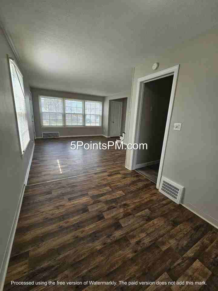 25170 Treadwell Ave #1 - Photo 7 of 38
