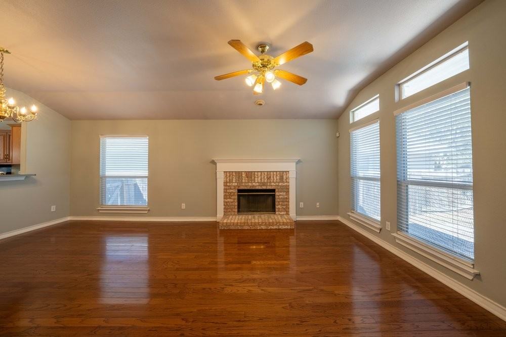 1435 Bluff Frst #1 - Photo 7 of 29