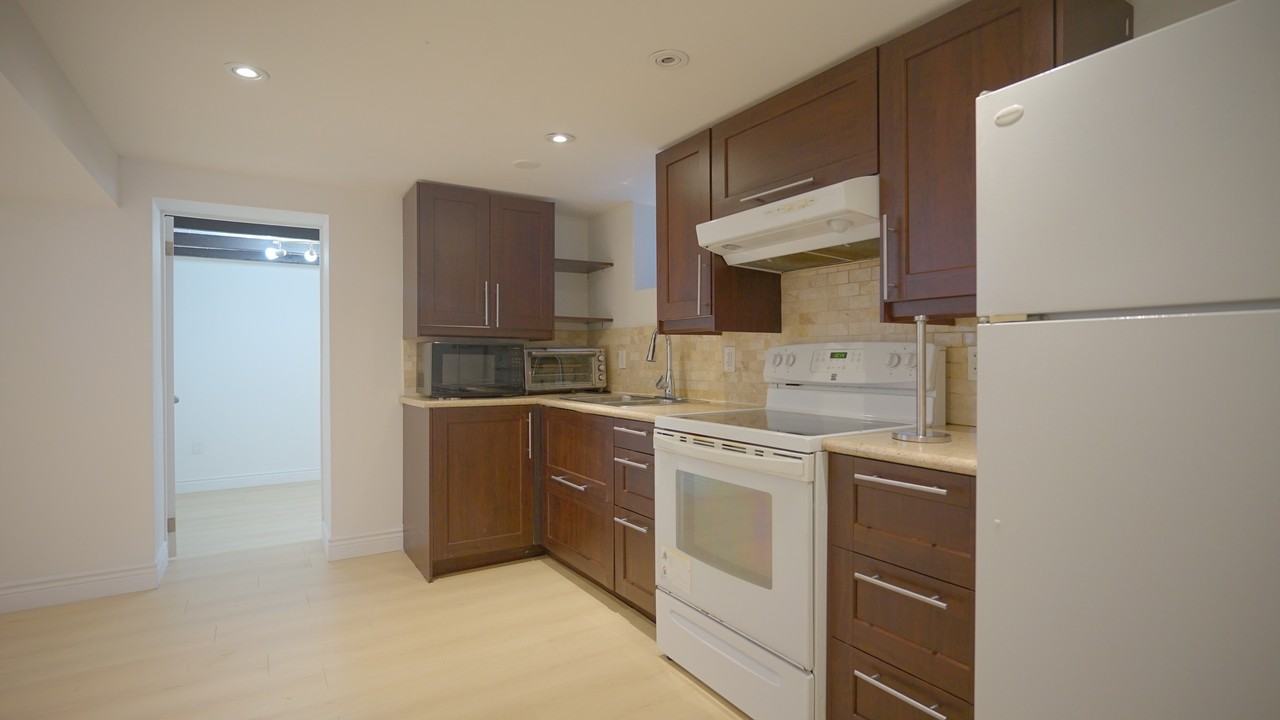 7 Harvard Ave Bsmt #BS - Photo 6 of 15