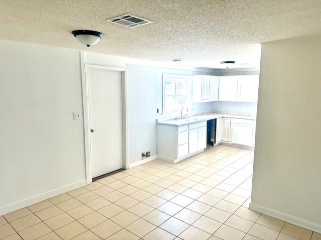 715 W Wood St #105 - Photo 7 of 14