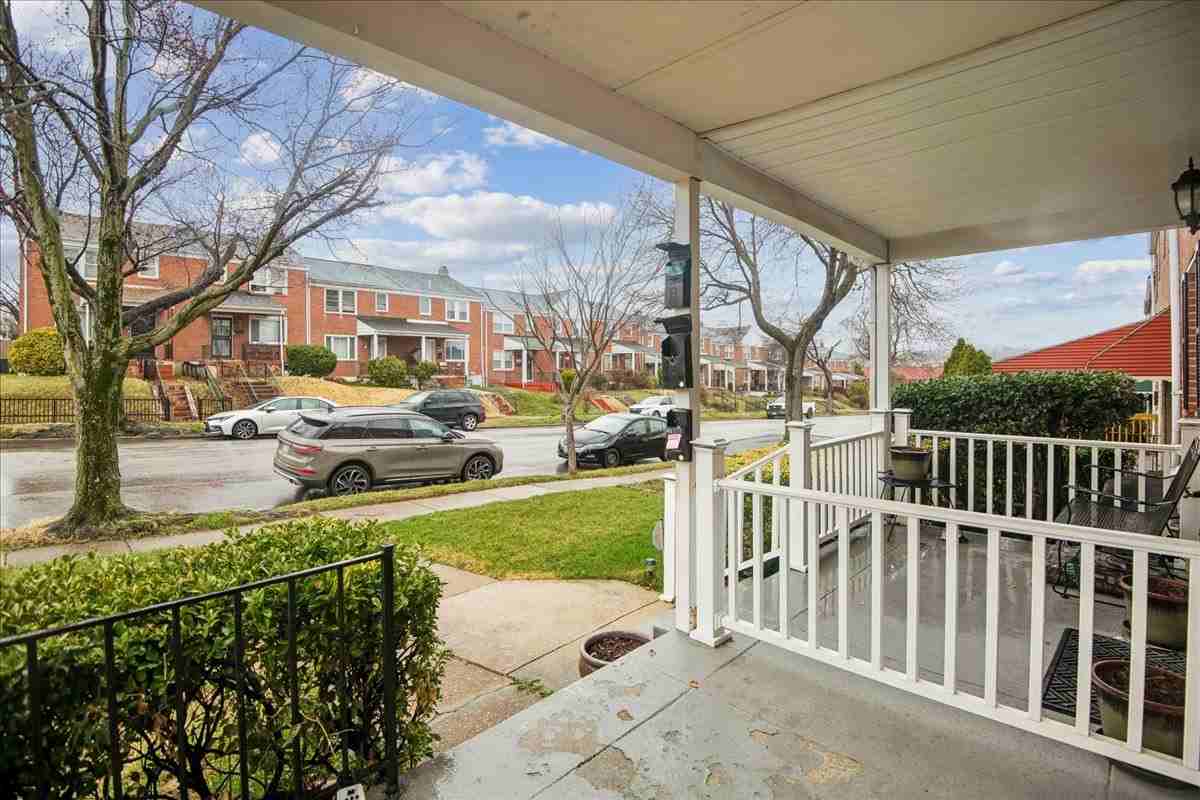 1401 N Potomac St #1 - Photo 2 of 21