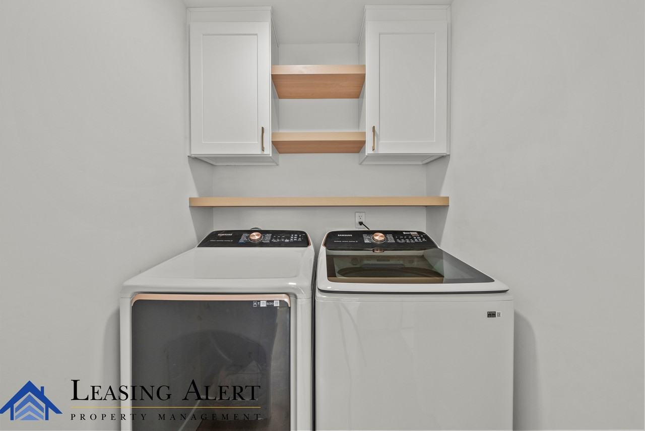 16448 Lassen St #1 - Photo 7 of 21