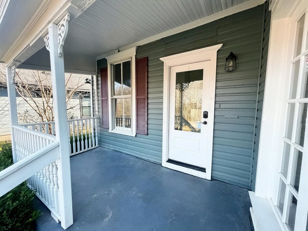 412 W Day St #1 - Photo 3 of 10