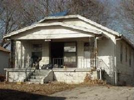 featured image of 2422 E 70th Ter #1