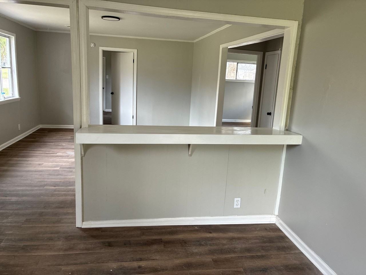 1110 S Washington Ave #1 - Photo 2 of 11