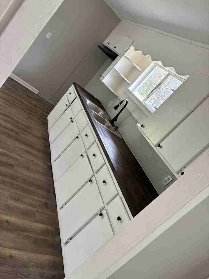 1110 S Washington Ave #1 - Photo 4 of 11