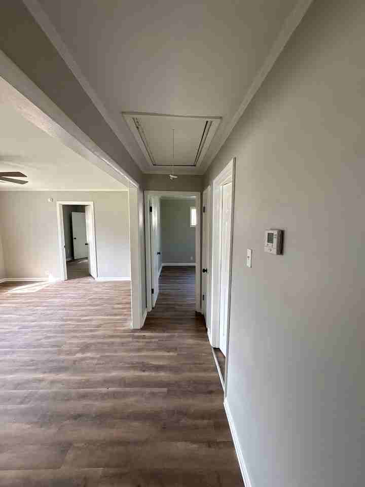 1110 S Washington Ave #1 - Photo 7 of 11