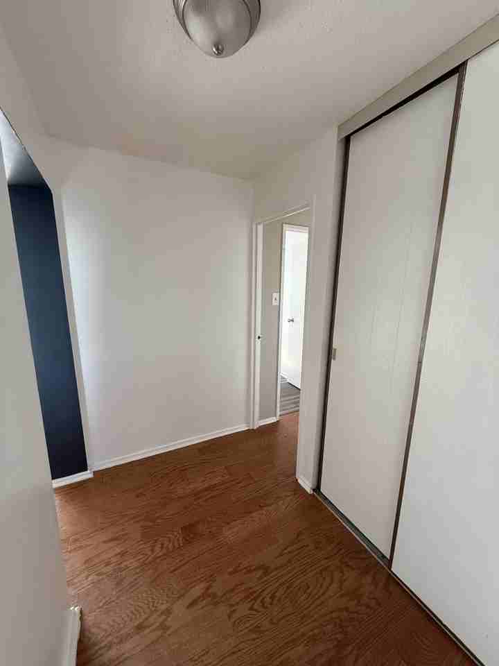 20 Chesterton Dr #1109 - Photo 3 of 16