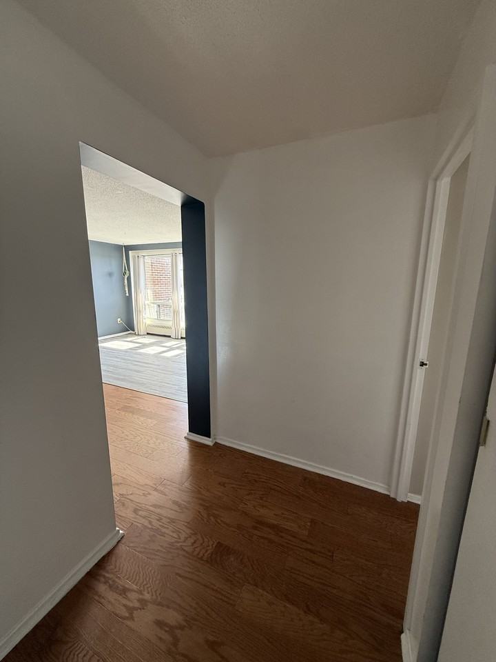 20 Chesterton Dr #1109 - Photo 4 of 16