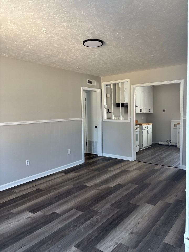 38 W Cooper St #1 - Photo 4 of 7