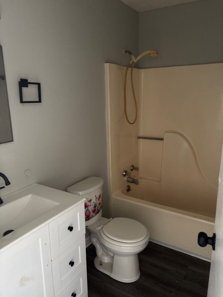 44 W Cooper St #1 - Photo 2 of 6