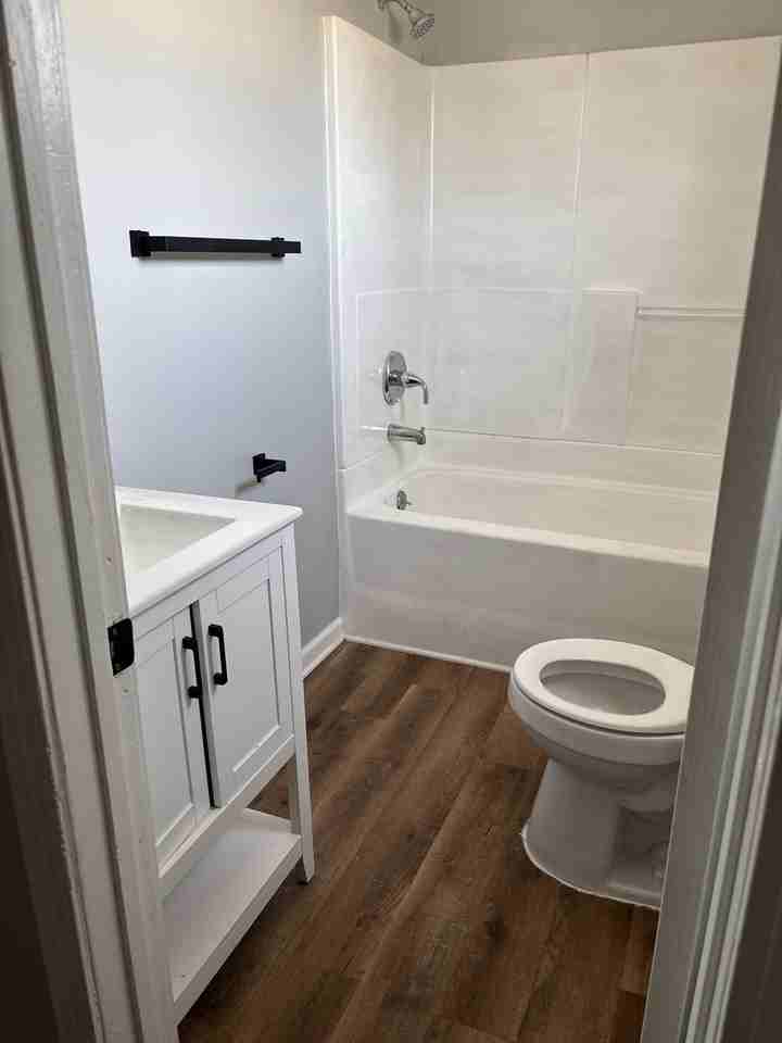 131 E Jefferson St #1 - Photo 7 of 14