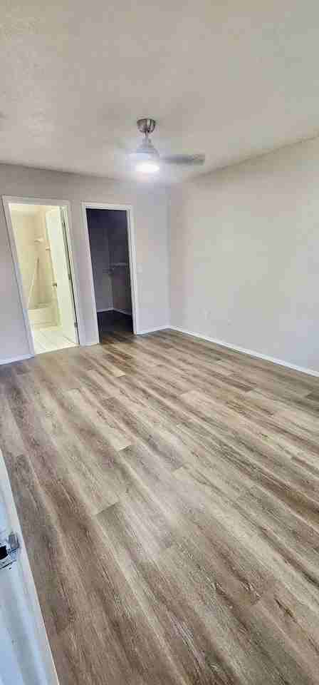 1208 Northlake Dr #1 - Photo 7 of 9