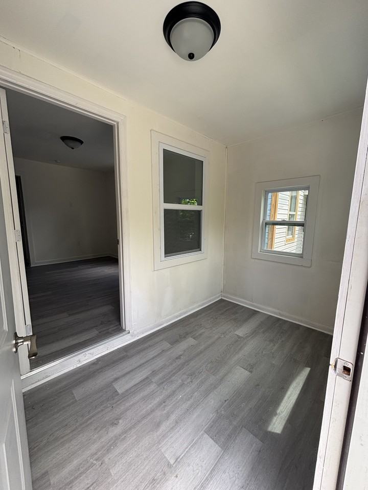 1997 W 20th St #1 - Photo 2 of 24