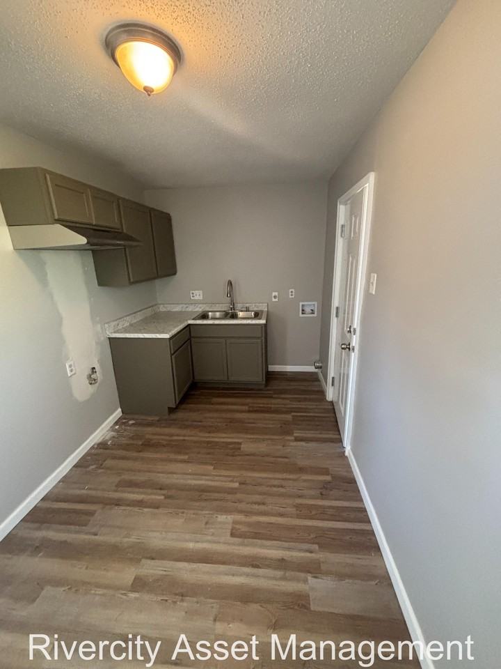 380 Elder Rd #1 - Photo 2 of 8