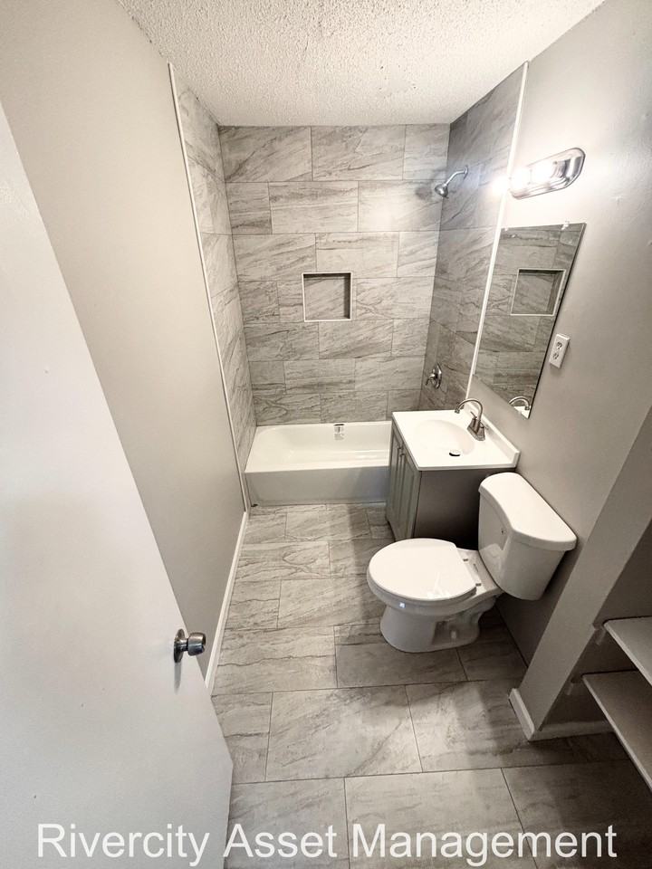 380 Elder Rd #1 - Photo 5 of 8