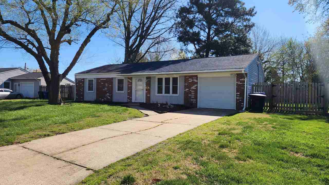 924 Carriage Hill Rd #1