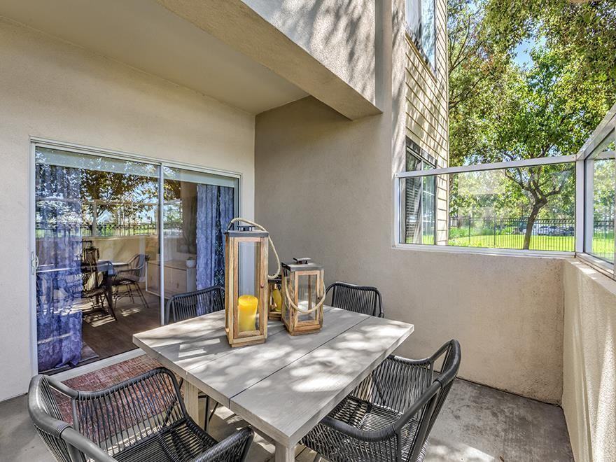 11100 4th St - Photo 3 of 41