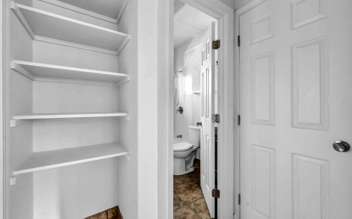1224 Berrum Ln - Photo 2 of 8