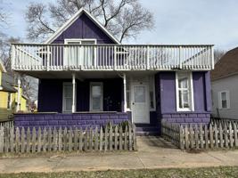 featured image of 175 E 18th St #A