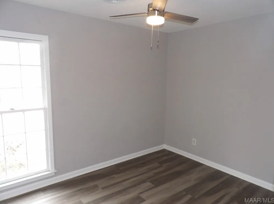 441 Mulligan Dr #1 - Photo 6 of 11