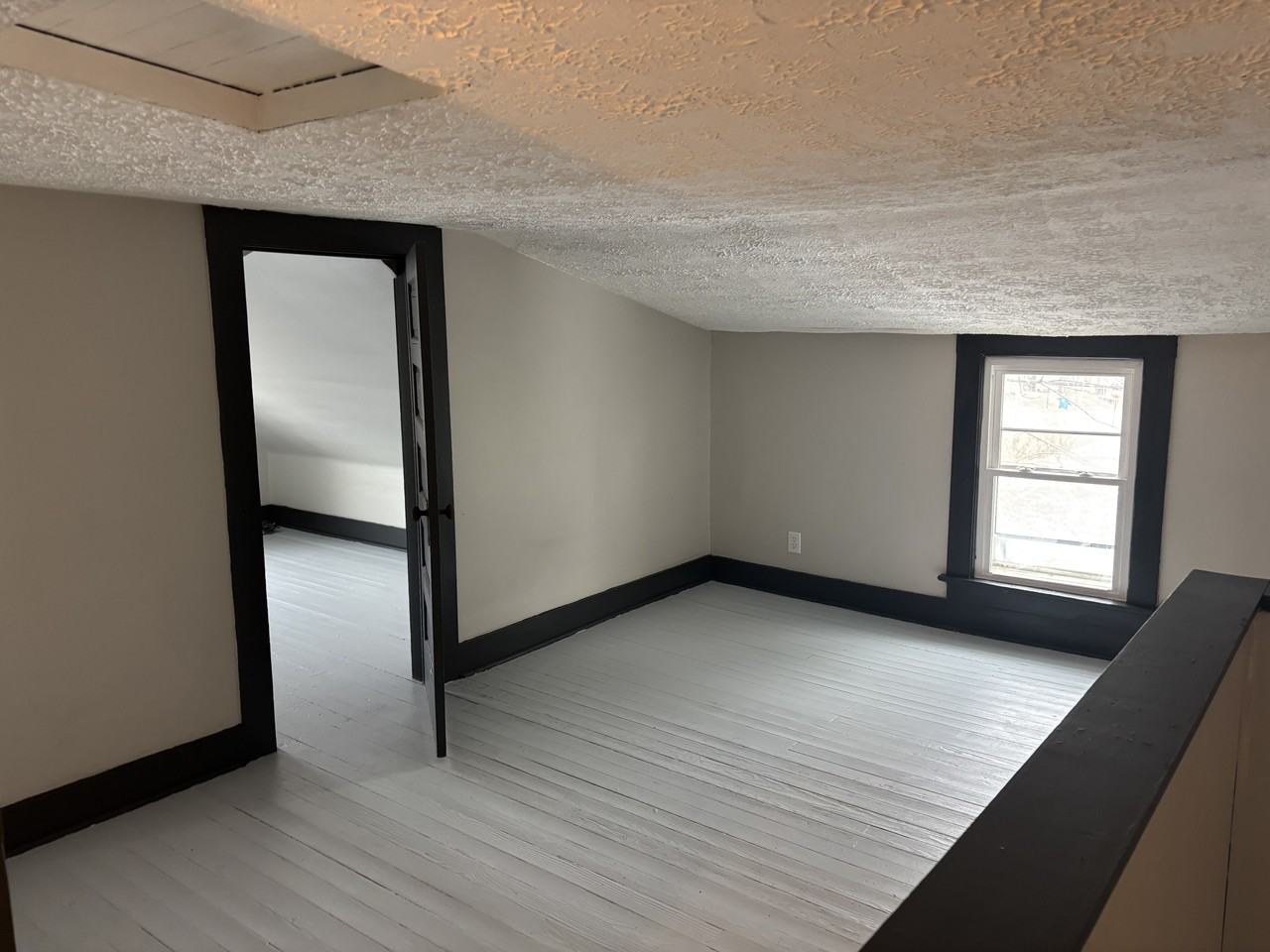 525 Pike Ave Sw #1 - Photo 7 of 8