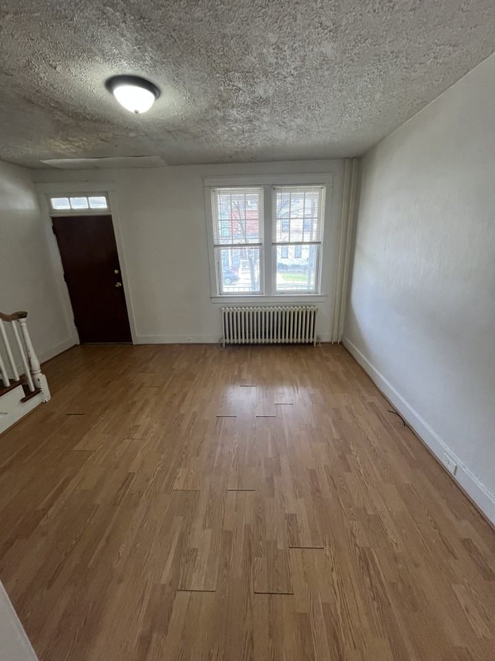 450 New Dorwart St #1 - Photo 4 of 18