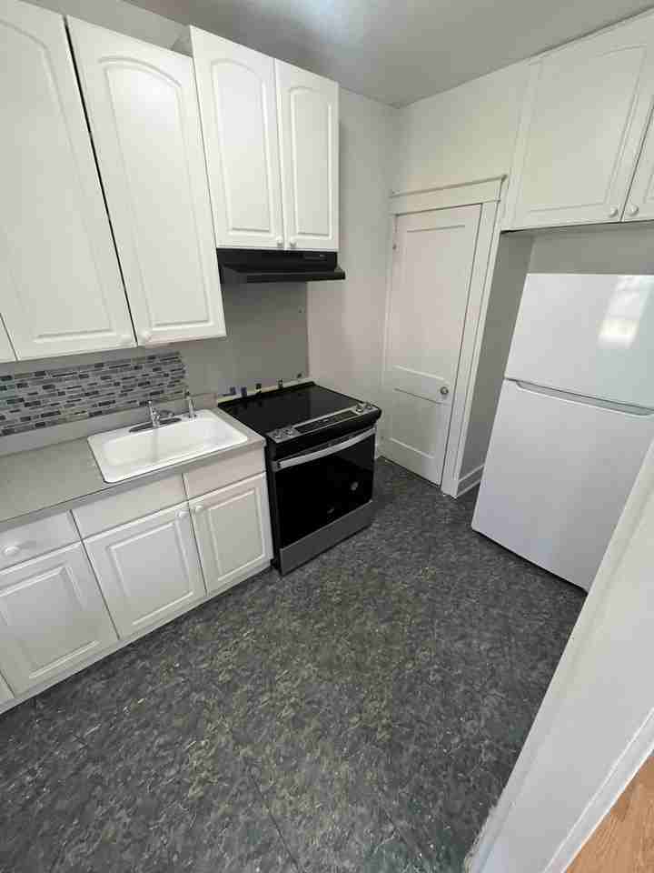 450 New Dorwart St #1 - Photo 7 of 18