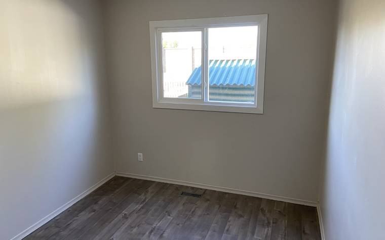 60 Carleton Dr #MAIN - Photo 5 of 10