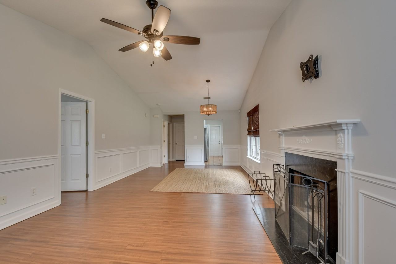 2019 Hopetown Dr #1 - Photo 6 of 23