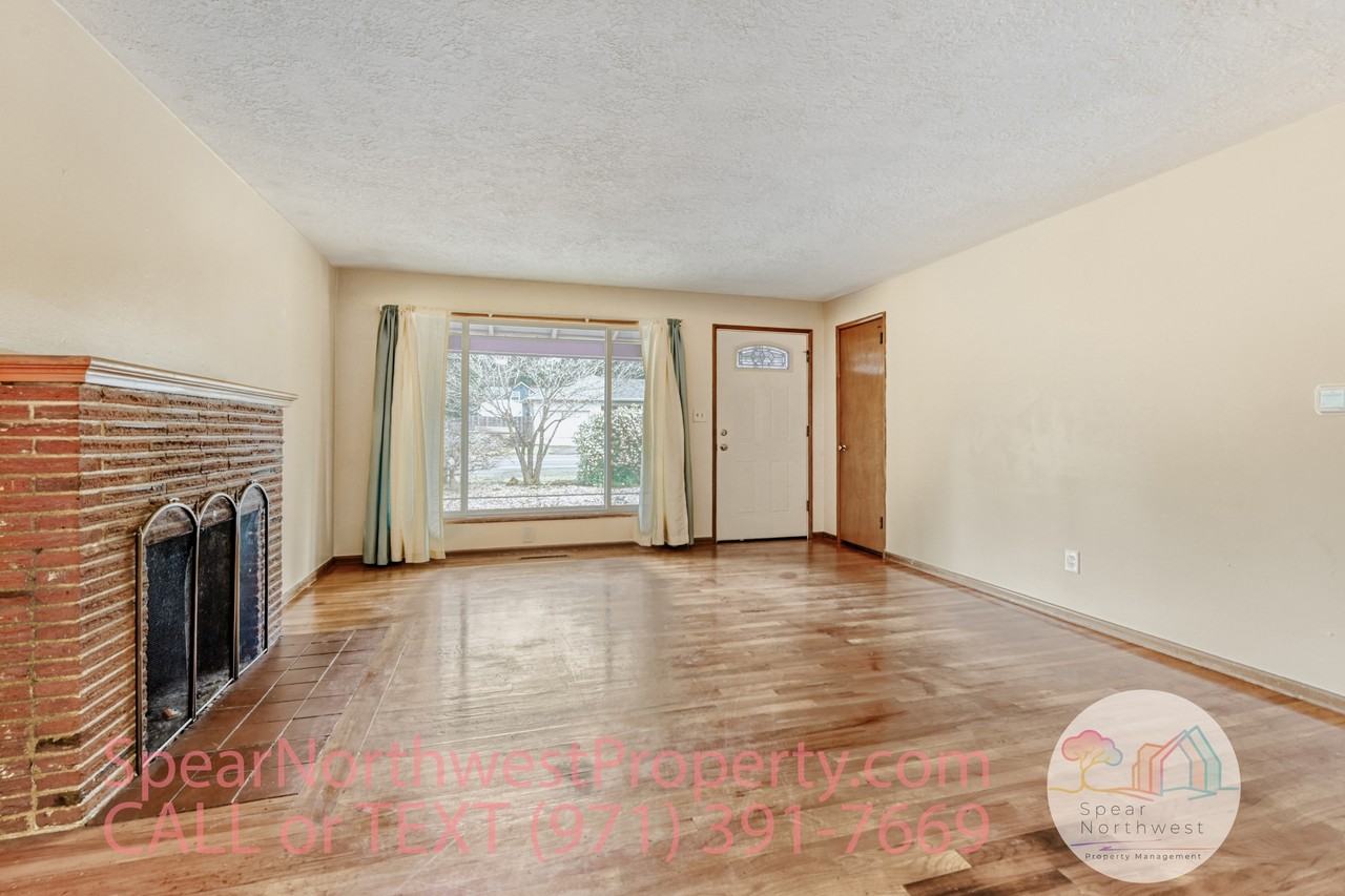 9515 Se Stanley Ave #1 - Photo 5 of 29