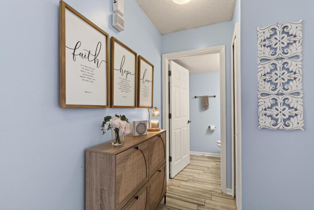 805 Old Bridge Road - 1Unit 2 #1 - Photo 4 of 42