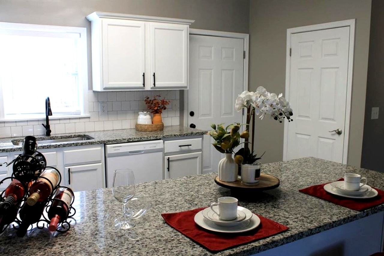 27 Corinth Rd #1 - Photo 5 of 27