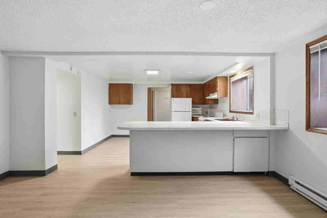 Oak St - Photo 5 of 10