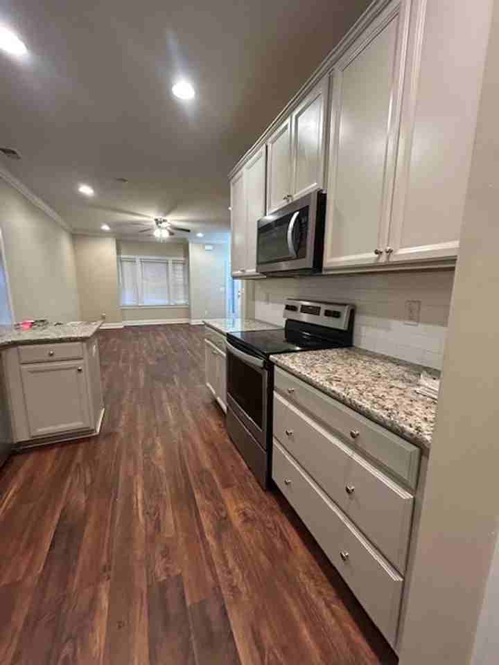 4730 Mint Ave - Photo 6 of 24
