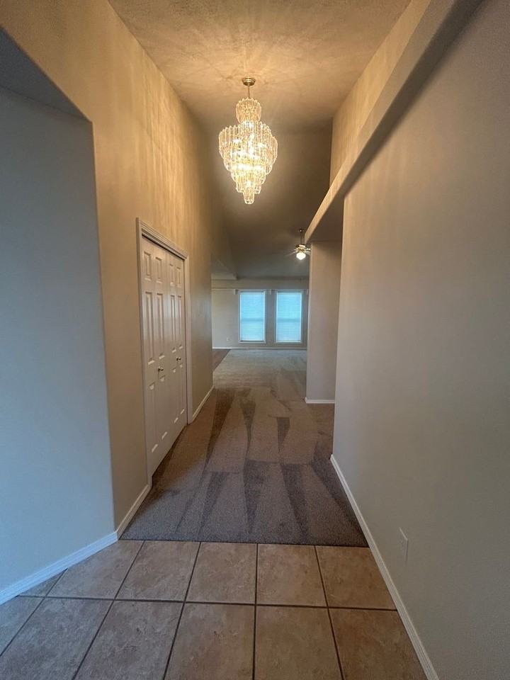 1139 Chardonnay Loop Ne - Photo 2 of 24