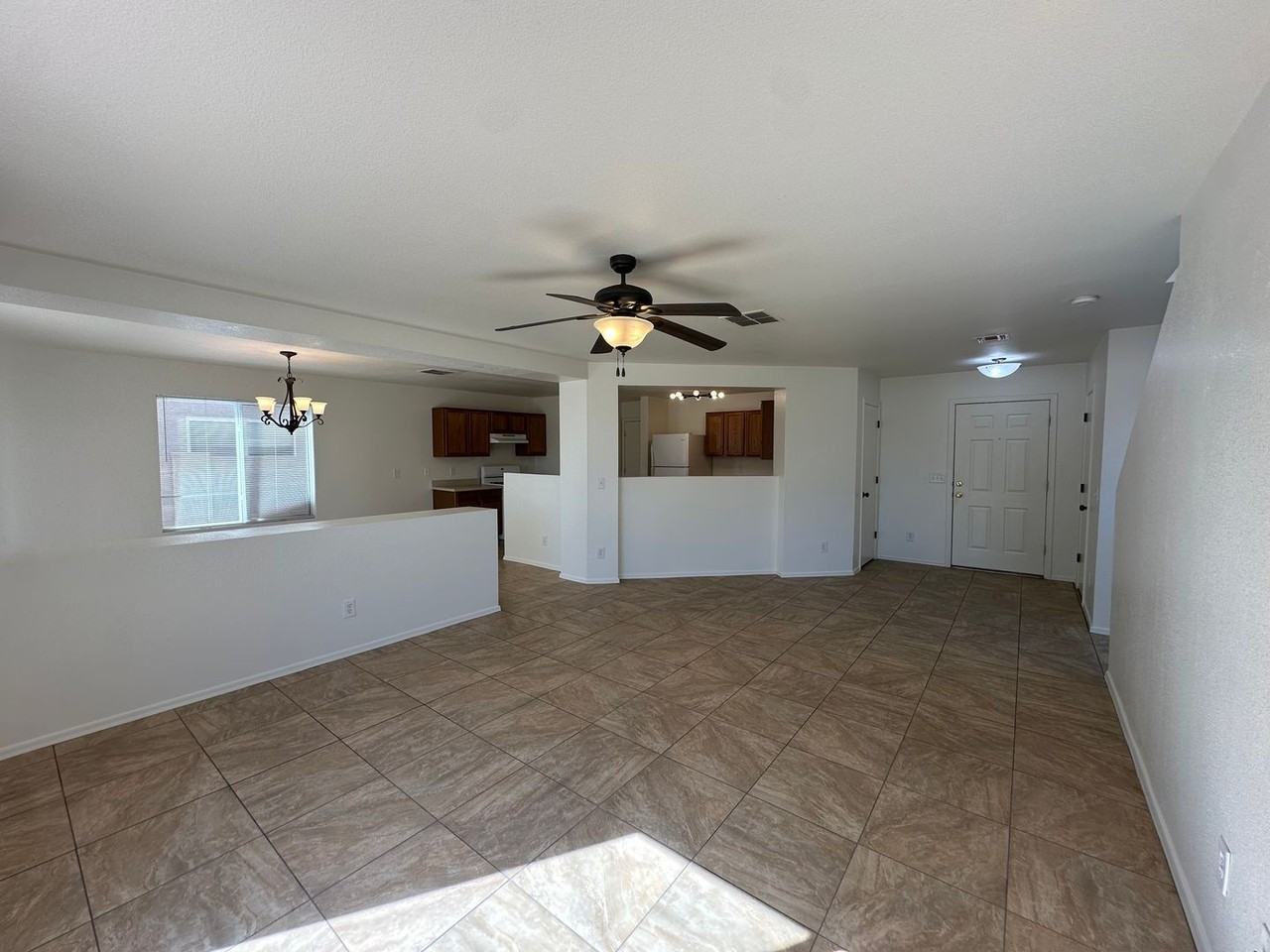 6279 S Earp Wash Ln - Photo 3 of 19