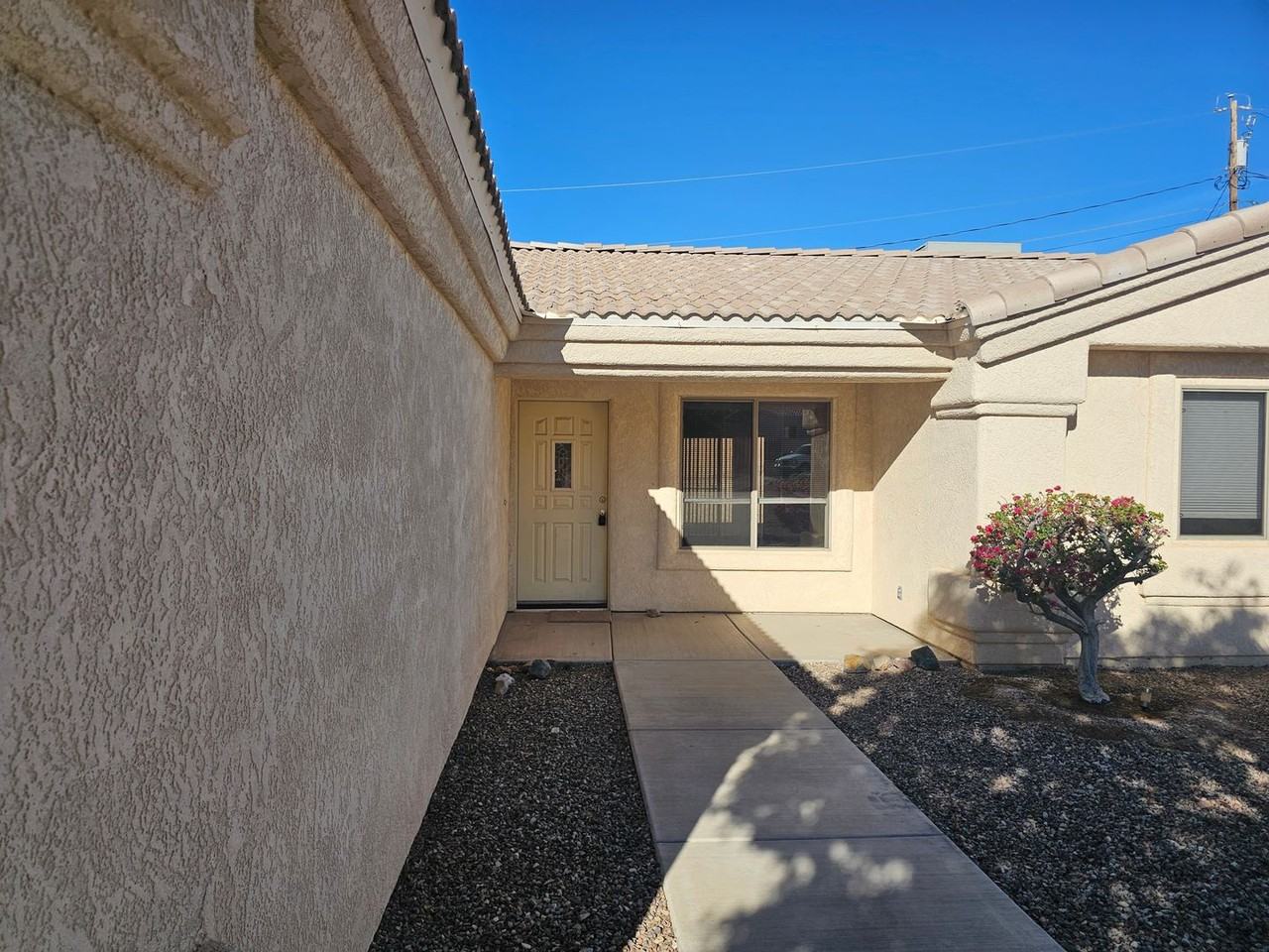 3019 Maracaibo Way - Photo 3 of 23