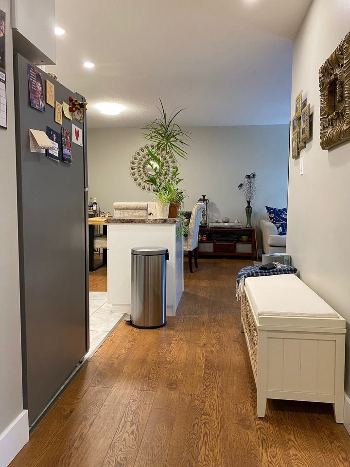 1042 Merivale Road #8 - Photo 5 of 10